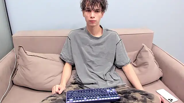 Ur NextDoor Boy online show from February 22, 2026, 9:13 pm