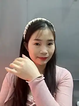 Snapshot of -Dumi- chatting on February 13, 2026, 10:39 pm -Dumi- online show from February 13, 2026, 10:39 pm