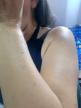 Snapshot of Alexamontiel_ chatting on March 21, 2026, 2:53 pm Alexamontiel online show from March 21, 2026, 2:53 pm