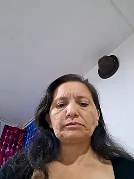 Snapshot of Alexamontiel_ chatting on March 24, 2026, 12:59 am Alexamontiel online show from March 24, 2026, 12:59 am