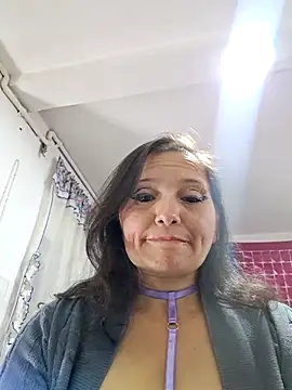 Snapshot of Alexamontiel_ chatting on March 26, 2026, 5:29 pm Alexamontiel online show from March 26, 2026, 5:29 pm