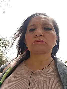 Snapshot of Alexamontiel_ chatting on April 9, 2026, 5:18 pm Alexamontiel online show from April 9, 2026, 5:18 pm