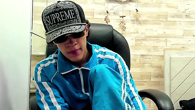 Snapshot of Jordi_Cooper chatting on February 23, 2026, 3:59 am Jordi Cooper online show from February 23, 2026, 3:59 am