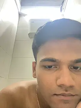 Dazzling dude online show from March 26, 2026, 8:58 pm