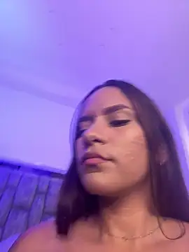 Snapshot of amara_wet04 chatting on May 18, 2026, 6:30 am amara wet04 online show from May 18, 2026, 6:30 am