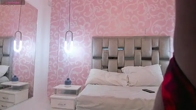 SamanthaGrace1 online show from February 10, 2026, 10:03 pm