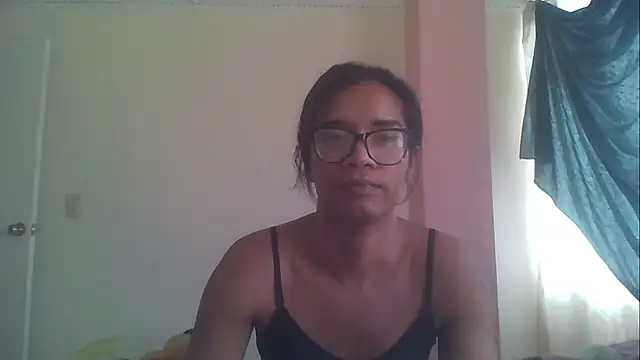 Snapshot of horny_brii chatting on June 12, 2026, 5:45 pm horny brii online show from June 12, 2026, 5:45 pm