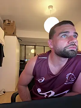 MitshCam online show from March 24, 2026, 8:14 pm