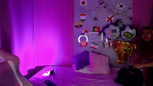 Sophie19   online show from July 5, 2026, 5:03 am