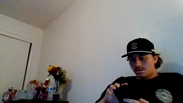 Snapshot of Tallhungandcloudy chatting on February 17, 2026, 7:42 pm Tallhungandcloudy online show from February 17, 2026, 7:42 pm