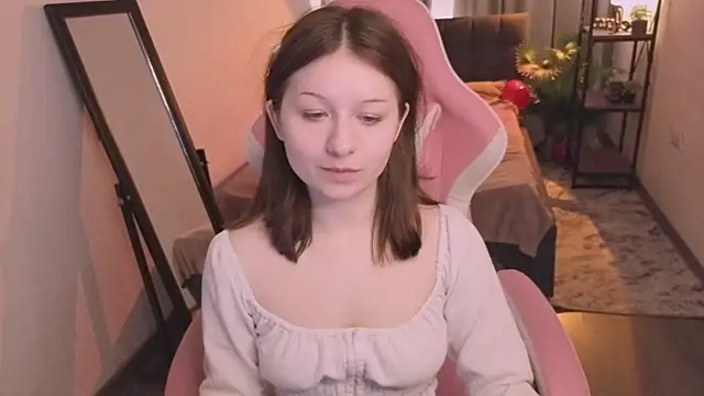 Snapshot of XShyBabyFloraX chatting on February 22, 2026, 1:20 pm XShyBabyFloraX online show from February 22, 2026, 1:20 pm