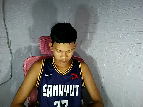 UrAsian Turjak online show from March 29, 2026, 3:23 pm