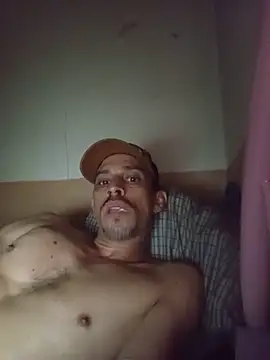 Snapshot of segnini21 chatting on July 1, 2026, 5:42 am segnini21 online show from July 1, 2026, 5:42 am