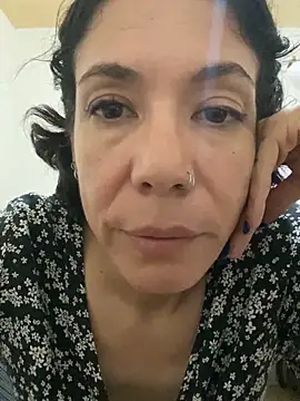 JeanneDuval8888 online show from April 25, 2026, 1:52 am