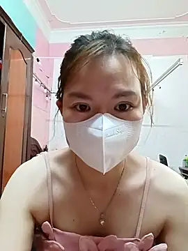 Trang26 online show from March 12, 2026, 12:50 am