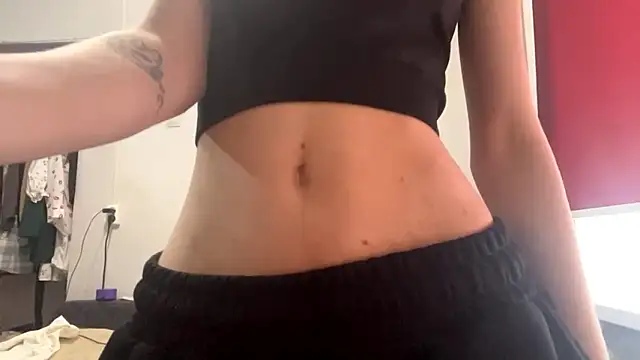 Snapshot of Sweety_Burger chatting on February 27, 2026, 11:10 am Sweety Burger online show from February 27, 2026, 11:10 am