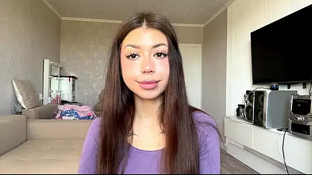 Snapshot of You_Club_Winx chatting on May 2, 2026, 7:24 am You Club Winx online show from May 2, 2026, 7:24 am