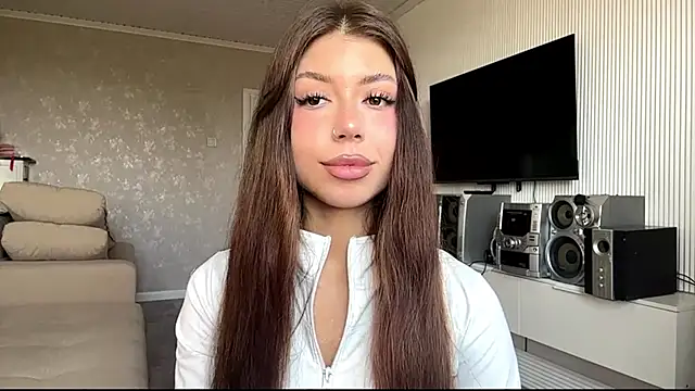 Snapshot of You_Club_Winx chatting on May 23, 2026, 7:13 am You Club Winx online show from May 23, 2026, 7:13 am