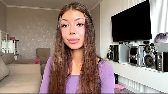 Snapshot of You_Club_Winx chatting on May 31, 2026, 7:59 am You Club Winx online show from May 31, 2026, 7:59 am