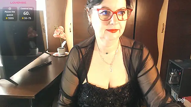 Snapshot of exiMIlf chatting on March 31, 2026, 12:16 pm exiMIlf online show from March 31, 2026, 12:16 pm