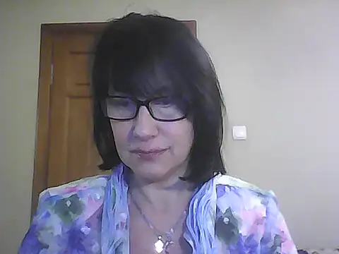 Snapshot of Vlastelina chatting on February 13, 2026, 5:25 am Vlastelina online show from February 13, 2026, 5:25 am