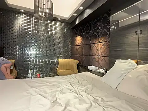 tottokohametarou8888 online show from February 19, 2026, 6:42 am