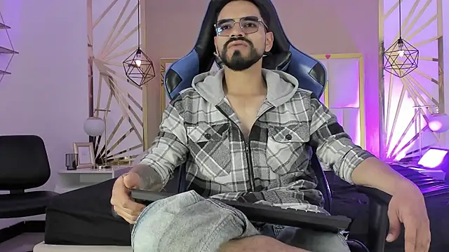 Snapshot of HotPulse_vc chatting on February 18, 2026, 12:23 pm HotPulse vc online show from February 18, 2026, 12:23 pm