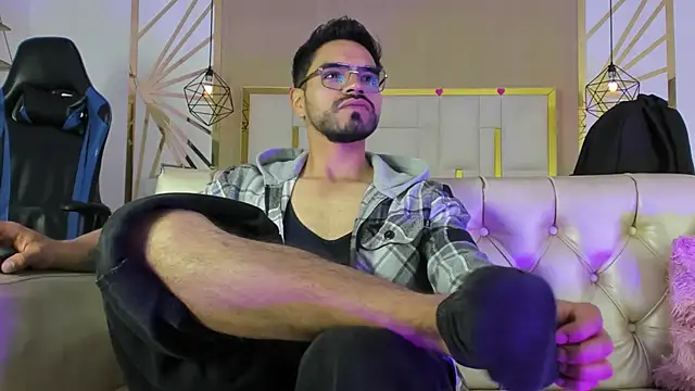 Snapshot of HotPulse_vc chatting on February 23, 2026, 12:24 pm HotPulse vc online show from February 23, 2026, 12:24 pm