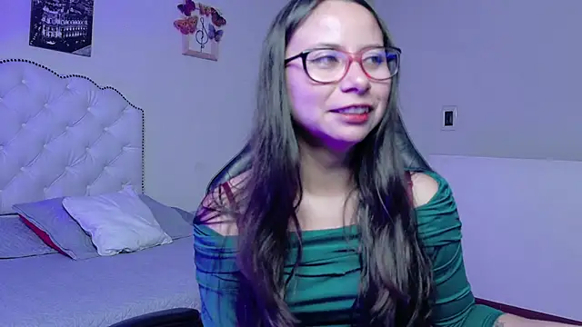 Snapshot of Mei_hells chatting on March 27, 2026, 1:22 am Mei hells online show from March 27, 2026, 1:22 am