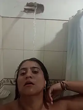 SoolLunaa online show from March 21, 2026, 10:13 pm