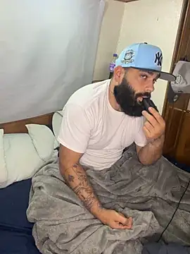 Snapshot of Mandingojay9 chatting on March 3, 2026, 1:50 pm Mandingojay9 online show from March 3, 2026, 1:50 pm