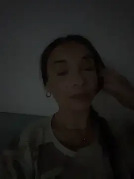 Snapshot of onlyladyb chatting on April 7, 2026, 9:15 pm onlyladyb online show from April 7, 2026, 9:15 pm