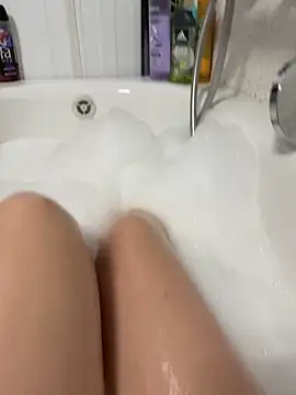 Ninimaus online show from March 31, 2026, 7:58 pm