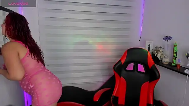 Emily Jonesh online show from March 26, 2026, 12:33 pm