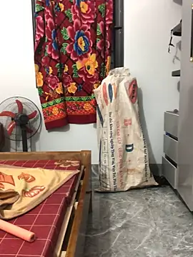 newbaby1 online show from February 23, 2026, 1:08 pm