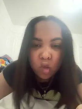 Snapshot of 009lesli chatting on February 17, 2026, 3:25 am 009lesli online show from February 17, 2026, 3:25 am