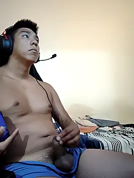 Snapshot of mamichula266 chatting on February 19, 2026, 2:46 pm mamichula266 online show from February 19, 2026, 2:46 pm