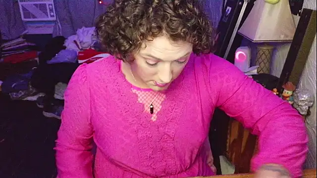 Abagail soft online show from April 12, 2026, 12:37 am