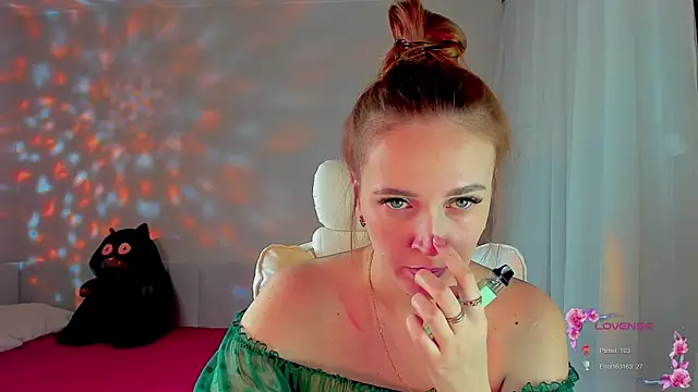 she wolf online show from April 2, 2026, 2:15 pm