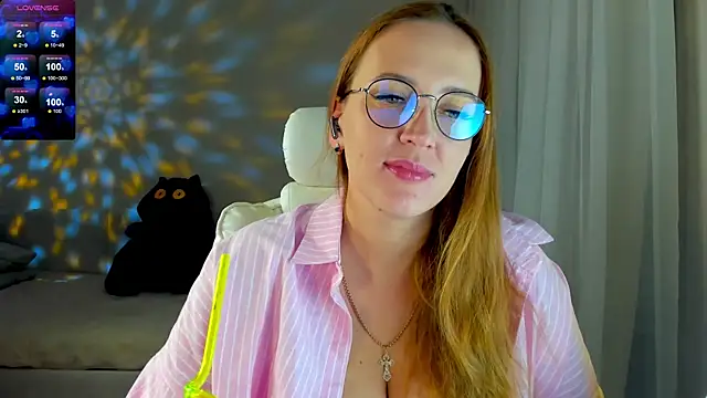 Snapshot of she_wolf chatting on May 29, 2026, 4:05 pm she wolf online show from May 29, 2026, 4:05 pm