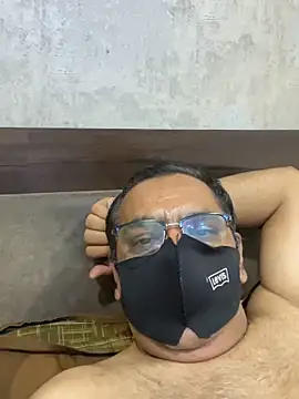 maleattention online show from April 13, 2026, 5:29 pm