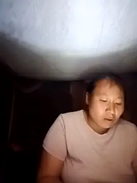 Snapshot of plump-bums chatting on February 23, 2026, 12:57 pm plump-bums online show from February 23, 2026, 12:57 pm