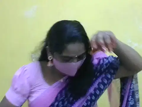 anu-reddyy online show from March 28, 2026, 4:12 am