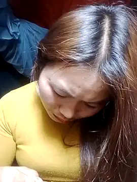 Snapshot of bany-lee chatting on February 18, 2026, 1:45 am bany-lee online show from February 18, 2026, 1:45 am