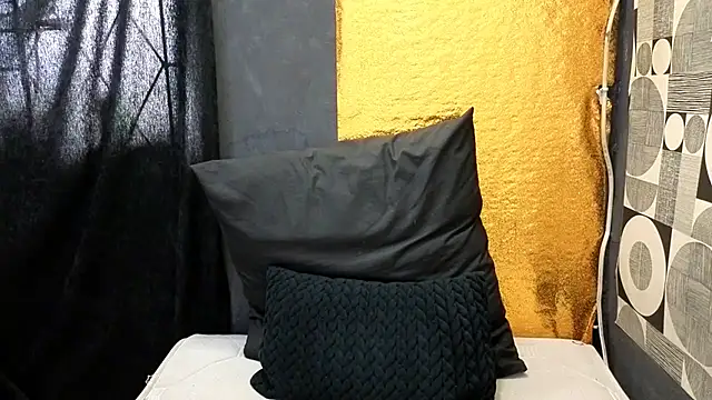 Snapshot of Amber_Rose06 chatting on March 30, 2026, 7:42 am Amber Rose06 online show from March 30, 2026, 7:42 am