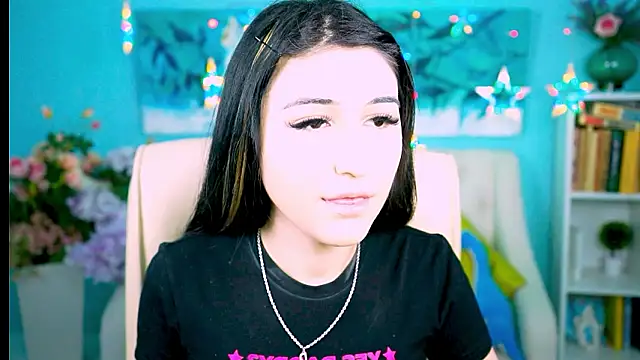 Snapshot of TerezaRobinson chatting on February 25, 2026, 8:35 am TerezaRobinson online show from February 25, 2026, 8:35 am