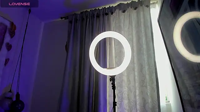 Snapshot of Chhloe69 chatting on February 11, 2026, 2:55 pm Chhloe69 online show from February 11, 2026, 2:55 pm