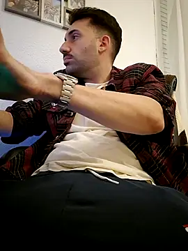 espanolmadrid94 online show from February 14, 2026, 11:45 pm