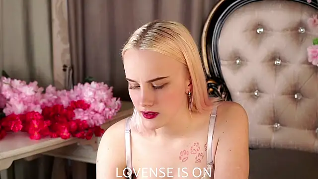 KirstinMcgeady online show from April 9, 2026, 11:15 am