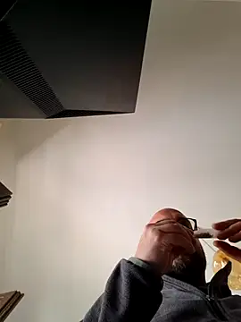 cetriolino online show from April 5, 2026, 6:10 am